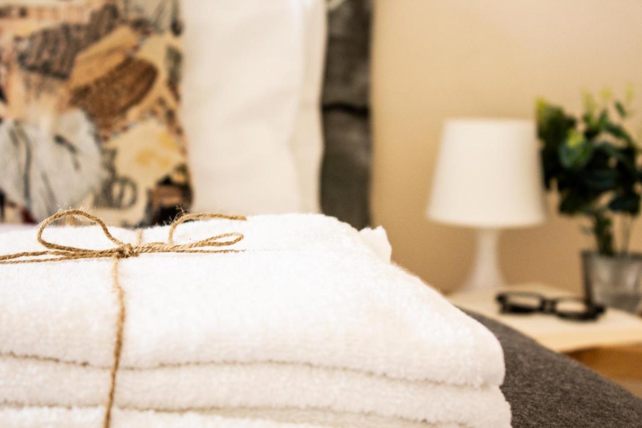 A Casa Mia Hotell Saronno Eksteriør bilde
